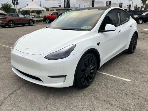 2022 Tesla Model Y Performance Dual Motor All-Wheel Drive
