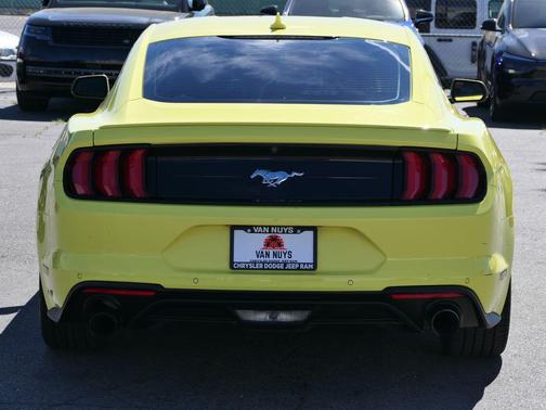 2021 Ford Mustang EcoBoost Premium