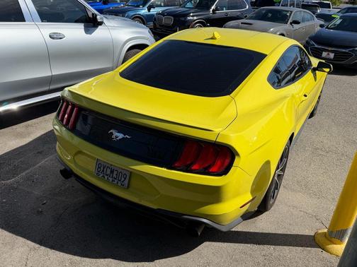 2021 Ford Mustang EcoBoost Premium