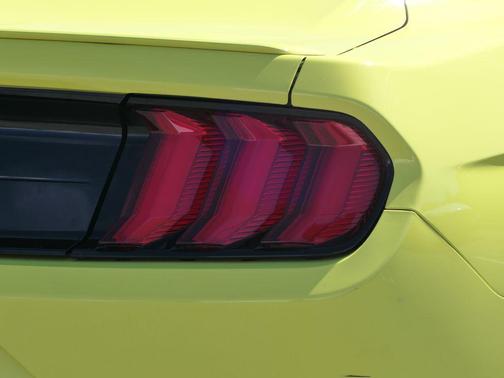 2021 Ford Mustang EcoBoost Premium