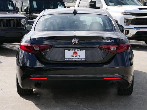 2023 Alfa Romeo Giulia Sprint RWD