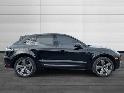 2024 Porsche Macan GTS