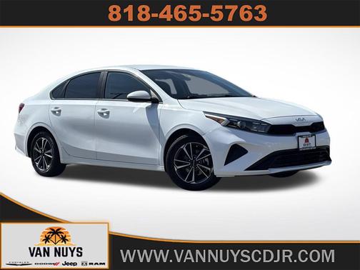 2023 Kia Forte LXS