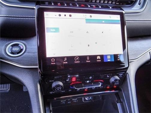 2024 Jeep Grand Cherokee Limited X