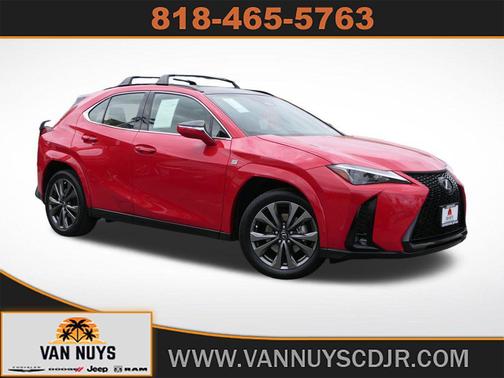 Red Line 2025 Lexus UX 300h F SPORT Design