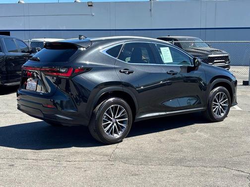 2025 Lexus NX 350 Premium