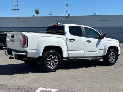 2021 GMC Canyon AT4