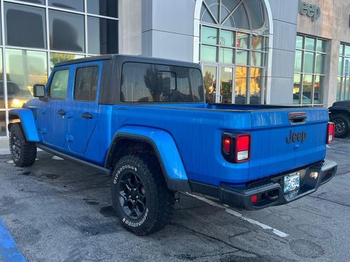 2023 Jeep Gladiator Willys 4x4