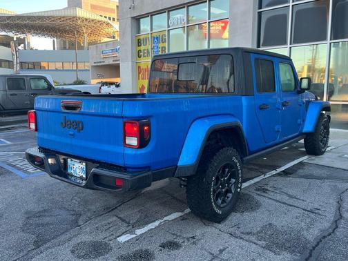 2023 Jeep Gladiator Willys 4x4
