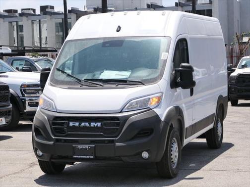 2025 RAM ProMaster 2500 Tradesman