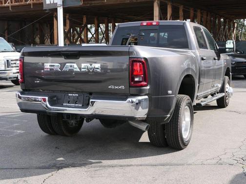2026 RAM 3500 Tradesman Crew Cab 4x4 8' Box