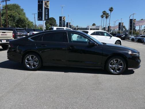 Crystal Black Pearl 2023 Honda Accord EX