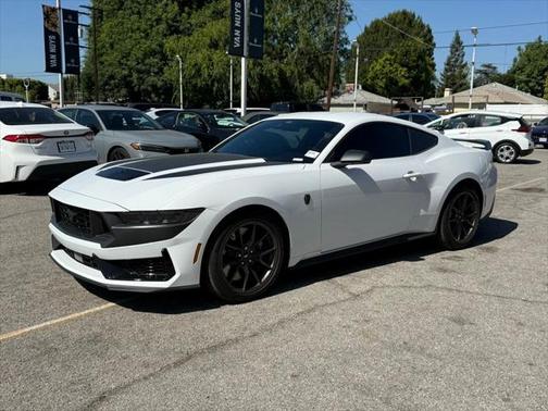 2024 Ford Mustang Dark Horse Fastback