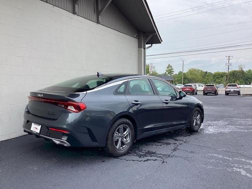 2023 Kia K5 LXS