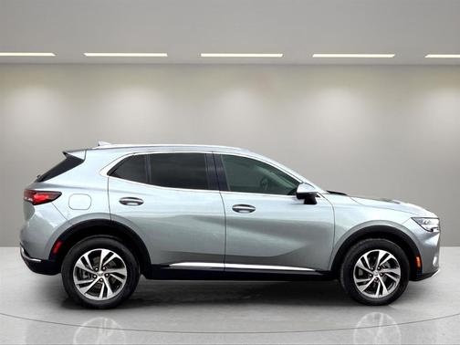 2023 Buick Envision Essence FWD