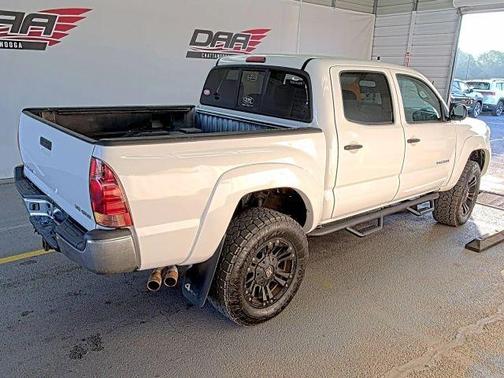 White 2006 Toyota Tacoma Double Cab
