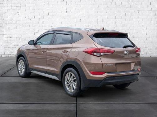 2017 Hyundai TUCSON SE Plus
