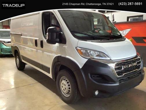 White 2025 RAM ProMaster 2500 Base