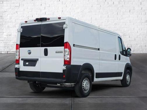 White 2025 RAM ProMaster 2500 Base