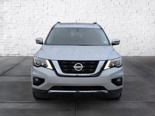 2018 Nissan Pathfinder SL