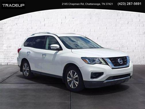 2020 Nissan Pathfinder S