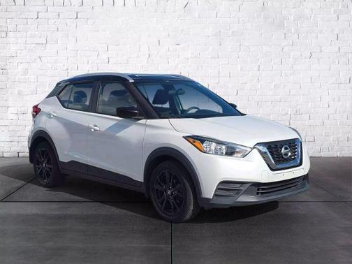 2019 Nissan Kicks SV