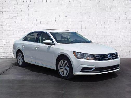 2018 Volkswagen Passat 2.0T SE