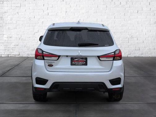 2024 Mitsubishi Outlander Sport S