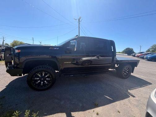Black 2022 Chevrolet Silverado 2500 LT