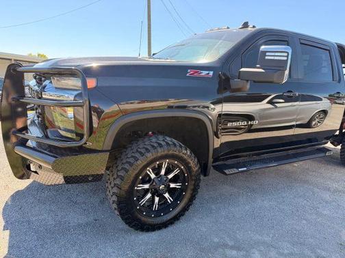 Black 2022 Chevrolet Silverado 2500 LT