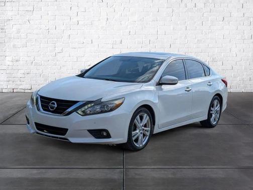 2017 Nissan Altima 3.5 SL