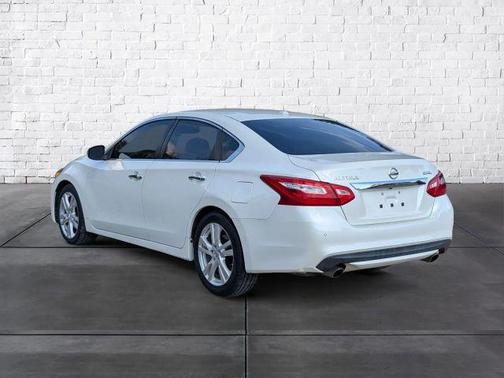 2017 Nissan Altima 3.5 SL