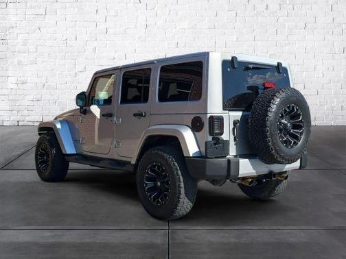 2012 Jeep Wrangler Unlimited Sahara