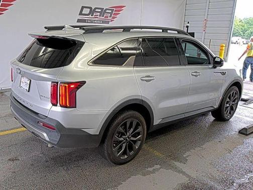 Silver 2021 Kia Sorento S