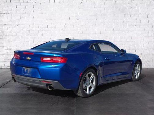 2017 Chevrolet Camaro 1LT