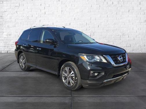 2018 Nissan Pathfinder S