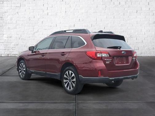 Venetian Red Pearl 2016 Subaru Outback 3.6R Limited