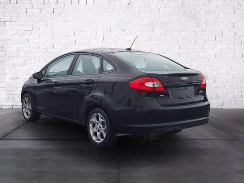 2011 Ford Fiesta SEL