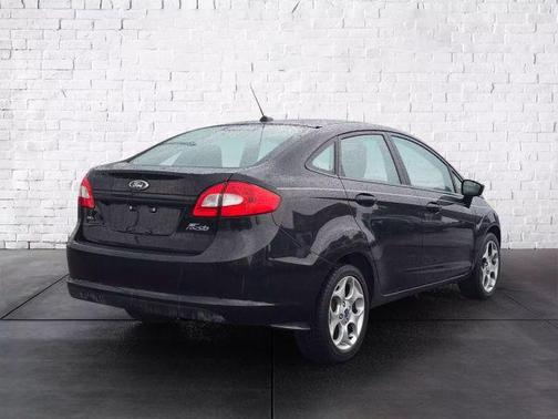 2011 Ford Fiesta SEL