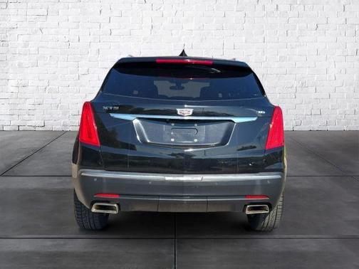 2017 Cadillac XT5 Base