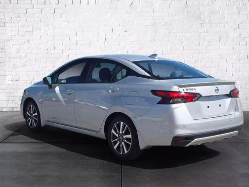 2020 Nissan Versa 1.6 SV