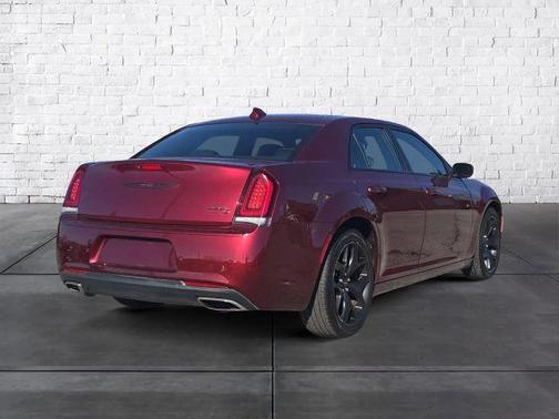 2021 Chrysler 300 S