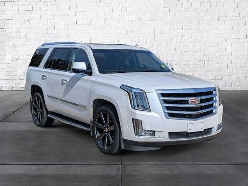 2019 Cadillac Escalade Luxury