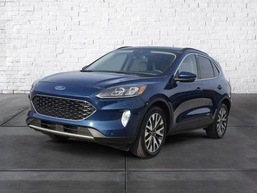 2020 Ford Escape Titanium