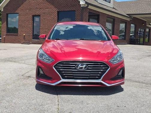 2019 Hyundai SONATA SE