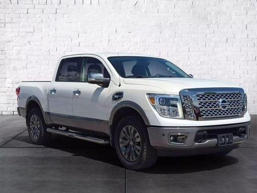 2017 Nissan Titan Platinum Reserve