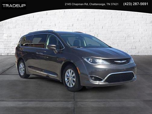 2019 Chrysler Pacifica Touring-L