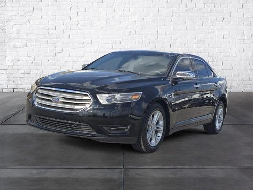 2018 Ford Taurus SEL