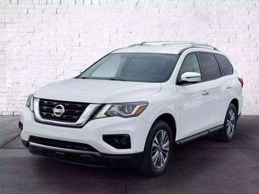 2019 Nissan Pathfinder S