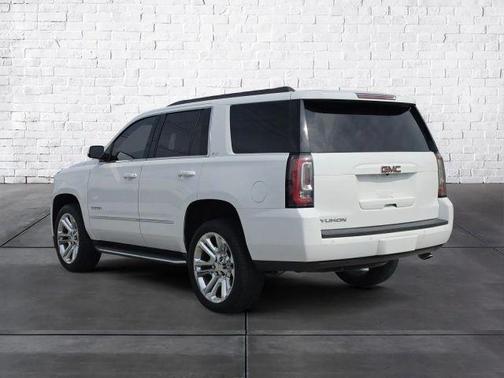 White 2019 GMC Yukon SLT